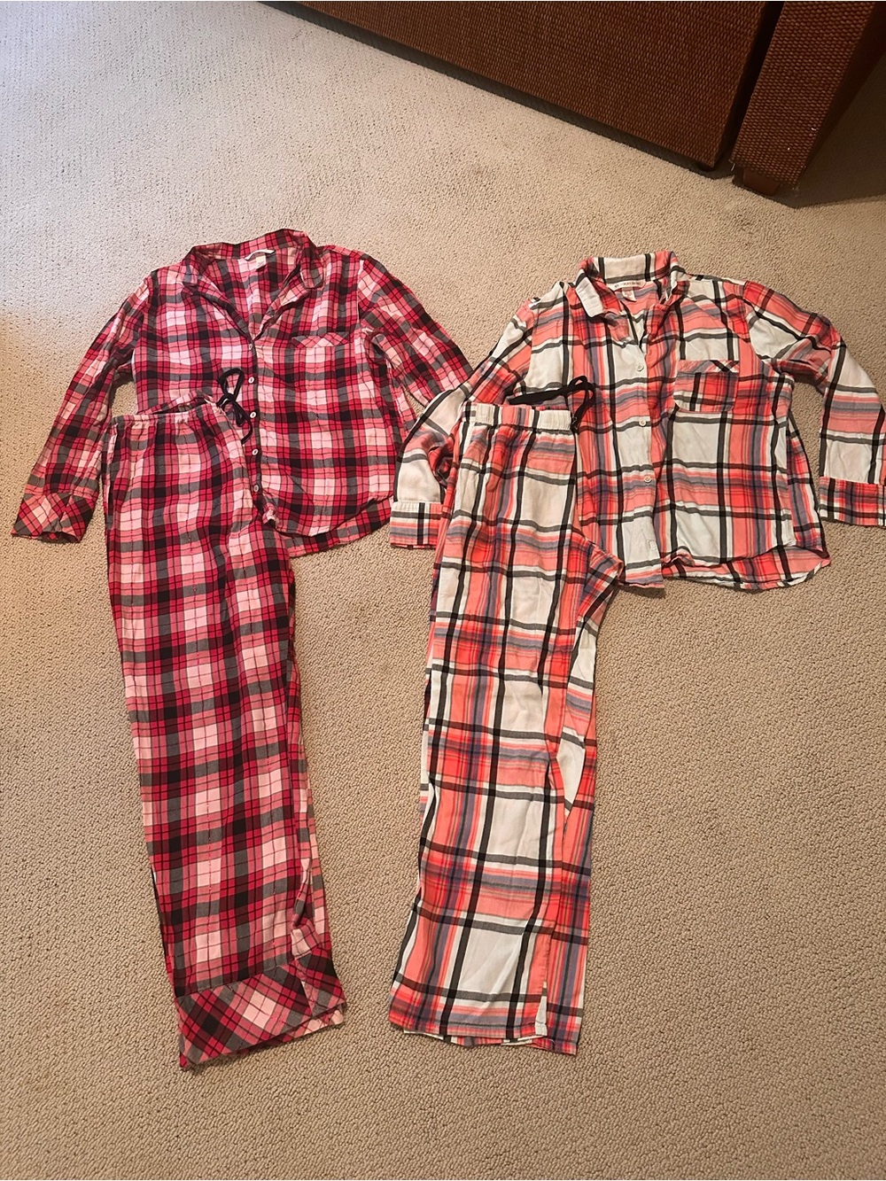 Lot of Victoria’s Secret Womens Plaid Pajama Set Lightweight Sz. M Medium